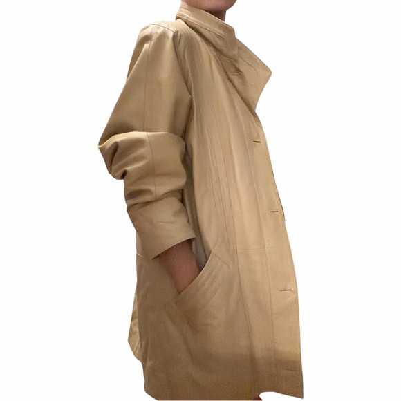 Buttery Soft Light Tan Leather Coat - Picture 5 of 12